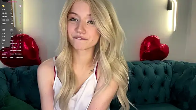 PrincessSwelgart online show from May 10, 2026, 3:17 pm