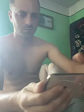 Snapshot of Scarbau chatting on August 3, 2026, 8:24 am Scarbau online show from August 3, 2026, 8:24 am