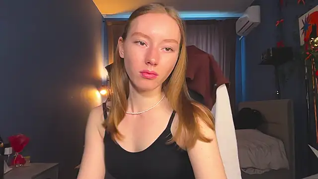 Anna Kare online show from April 19, 2026, 1:10 pm