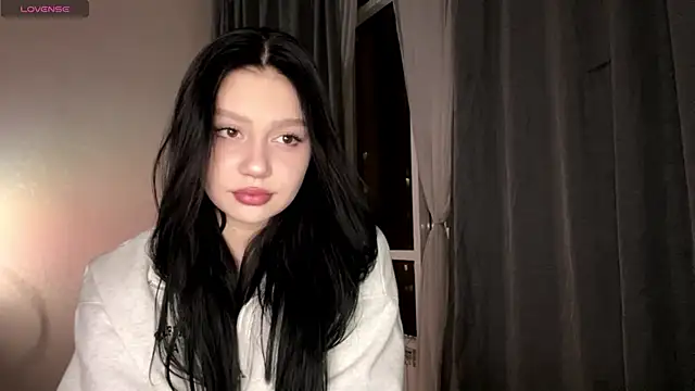 Snapshot of RaquelsHusband chatting on March 2, 2026, 1:29 pm RaquelsHusband online show from March 2, 2026, 1:29 pm