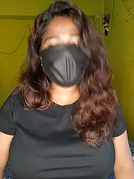 Snapshot of NISHHAA chatting on July 7, 2026, 7:34 am NISHHAA online show from July 7, 2026, 7:34 am