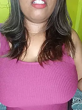 Snapshot of NISHHAA chatting on August 1, 2026, 5:01 pm NISHHAA online show from August 1, 2026, 5:01 pm