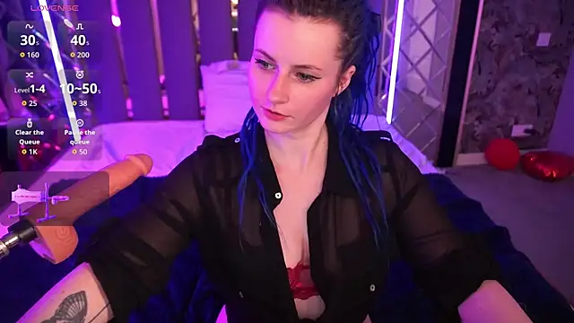 AlisaGracee online show from April 2, 2026, 1:09 pm