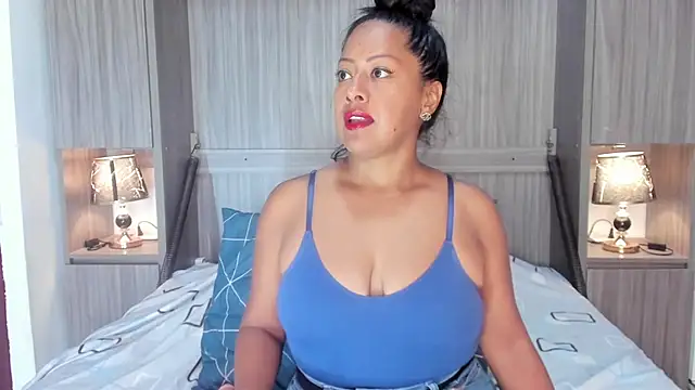 AllieBennet online show from April 10, 2026, 8:02 pm