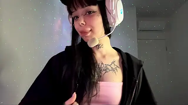 Luna Sohotti online show from March 28, 2026, 3:55 pm