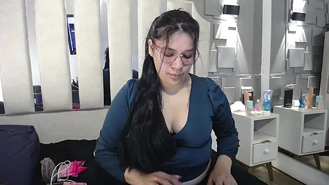 Snapshot of belen_green chatting on July 17, 2026, 12:01 pm belen green online show from July 17, 2026, 12:01 pm