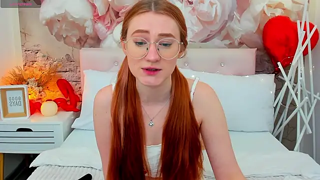 TinaHarp online show from March 14, 2026, 6:19 am