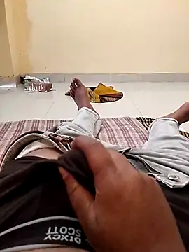 pussylicker9927 online show from March 5, 2026, 7:26 am