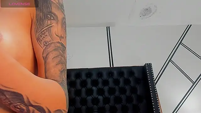 Snapshot of evangeline_valencia chatting on February 19, 2026, 9:33 pm evangeline valencia online show from February 19, 2026, 9:33 pm