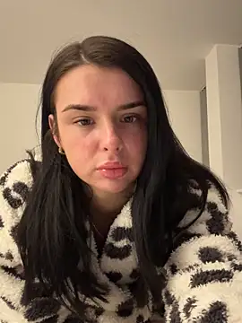 Snapshot of Amberbanxx chatting on March 15, 2026, 8:15 pm Amberbanxx online show from March 15, 2026, 8:15 pm