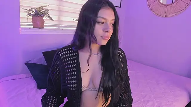 Lummii  online show from March 2, 2026, 7:21 pm