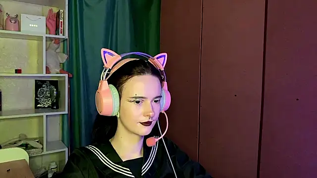 MabelDefina online show from March 2, 2026, 11:06 am