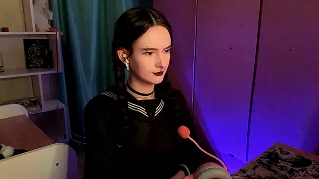 MabelDefina online show from March 20, 2026, 11:04 am