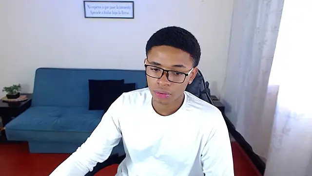 liiam3 online show from February 18, 2026, 9:55 pm