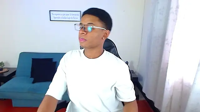 liiam3 online show from March 6, 2026, 8:49 pm