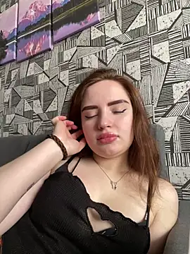 Snapshot of SofaLav chatting on February 25, 2026, 12:15 pm SofaLav online show from February 25, 2026, 12:15 pm