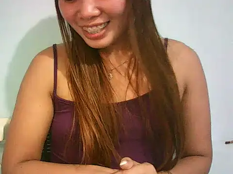 Creamy Pussy21xx online show from March 13, 2026, 9:27 am