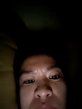 Snapshot of Luna_Moonfang chatting on March 19, 2026, 8:13 pm Luna Moonfang online show from March 19, 2026, 8:13 pm