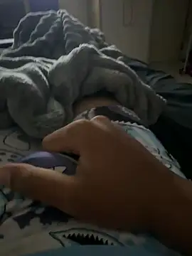 kakarot241515 online show from April 23, 2026, 3:52 am