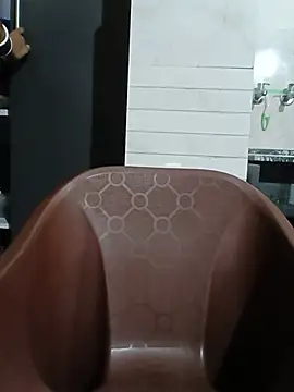 slim figure08 online show from June 27, 2026, 12:26 am