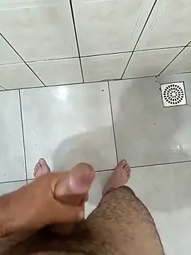 afindeprazer online show from April 20, 2026, 9:49 pm