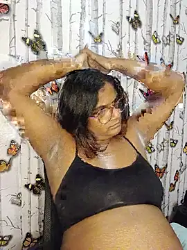 indianstrawberrylips4u online show from June 12, 2026, 5:45 pm