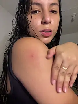 Snapshot of FerLondon55 chatting on February 21, 2026, 5:19 am FerLondon55 online show from February 21, 2026, 5:19 am