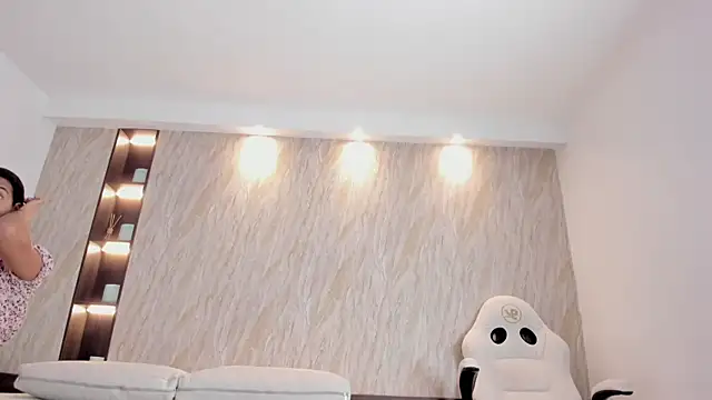 alina hart online show from March 31, 2026, 2:57 am