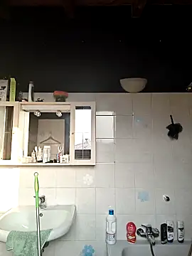 Snapshot of BITOFSIN chatting on March 4, 2026, 3:29 pm BITOFSIN online show from March 4, 2026, 3:29 pm