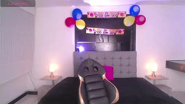 Sweett liia  online show from July 9, 2026, 7:29 pm
