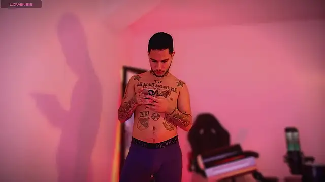 king of desire online show from February 28, 2026, 4:02 am