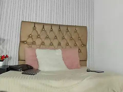 hanna luciana online show from May 8, 2026, 3:39 pm
