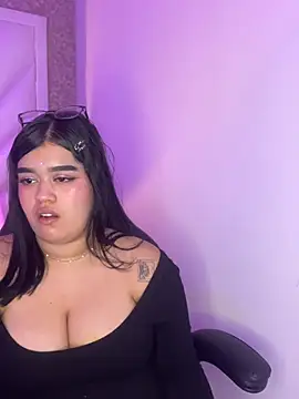 AnniJones online show from March 21, 2026, 8:19 am