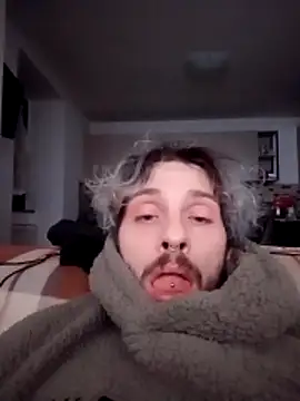 Snapshot of Magikmike94 chatting on February 18, 2026, 1:12 am Magikmike94 online show from February 18, 2026, 1:12 am