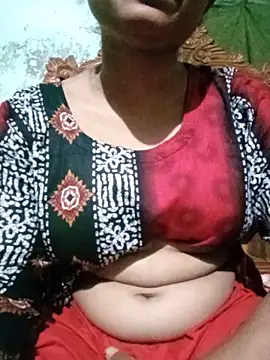 BreezySexyGirl69 online show from June 18, 2026, 11:47 am