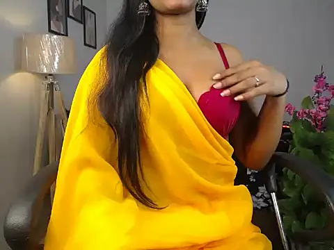 Snapshot of God_crush9 chatting on February 26, 2026, 5:06 am God crush9 online show from February 26, 2026, 5:06 am