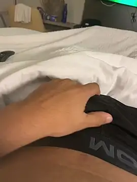 Snapshot of charles23xavier25 chatting on February 27, 2026, 12:10 am charles23xavier25 online show from February 27, 2026, 12:10 am