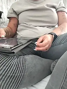 Emma12117 online show from March 24, 2026, 9:58 am