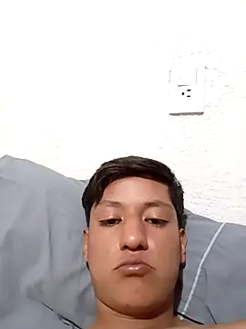 JoniXxX  online show from April 14, 2026, 8:37 pm