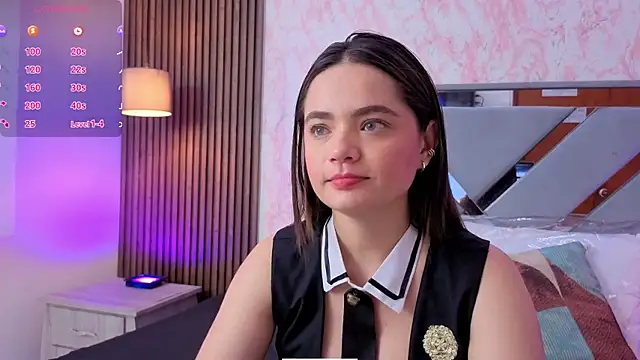 LittleeSara18 online show from March 22, 2026, 11:02 am