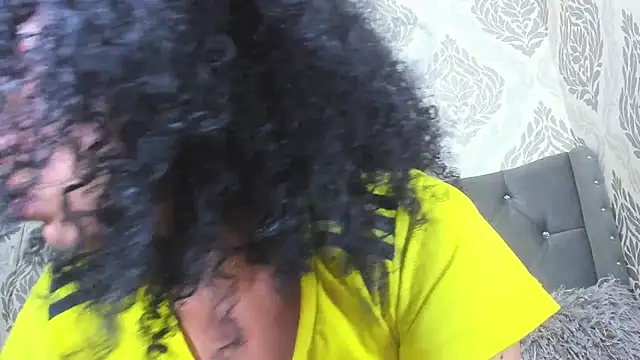 Evaalux online show from March 27, 2026, 8:26 am