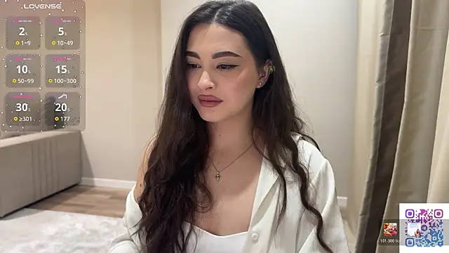 Snapshot of Sweet_BerryBabe chatting on May 8, 2026, 9:53 pm Sweet BerryBabe online show from May 8, 2026, 9:53 pm
