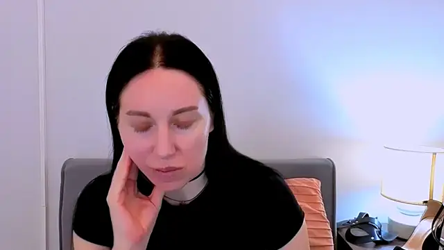 MiaFair online show from March 4, 2026, 4:24 pm