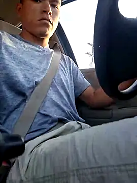 gueboloco2626 online show from March 25, 2026, 1:06 pm