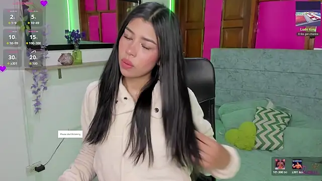 Aysha winxs online show from April 4, 2026, 3:16 am