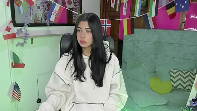 Aysha winxs online show from July 5, 2026, 3:23 am