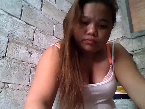 sweetlyn31 online show from June 20, 2026, 12:25 am