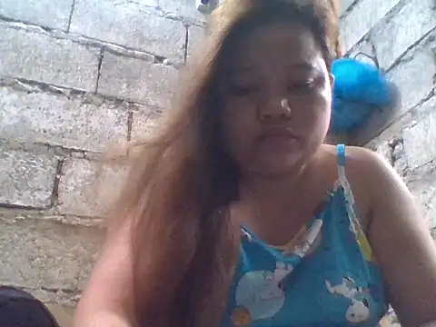 sweetlyn31 online show from July 25, 2026, 5:27 am