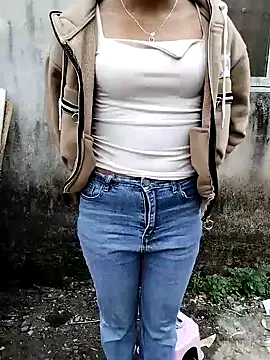 ngocbao11 online show from March 11, 2026, 1:00 am