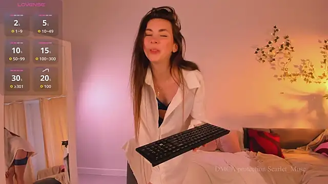 Scarlet Muse  online show from April 5, 2026, 10:01 am